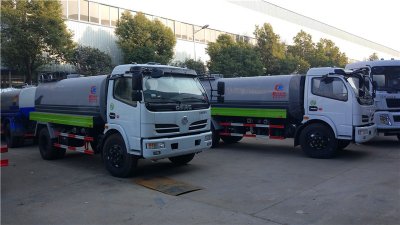 山西太原客戶再訂6臺(tái)掃路車、吸塵車、洗掃車、灑水車